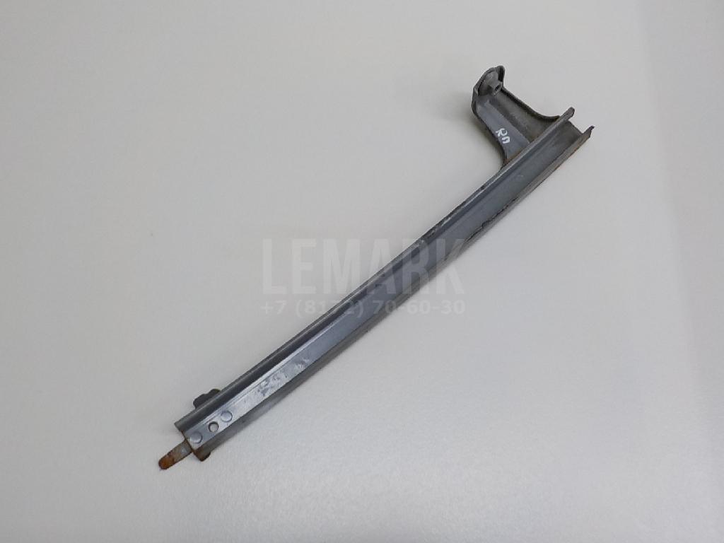 Направляющая стекла двери 6740360110 Toyota