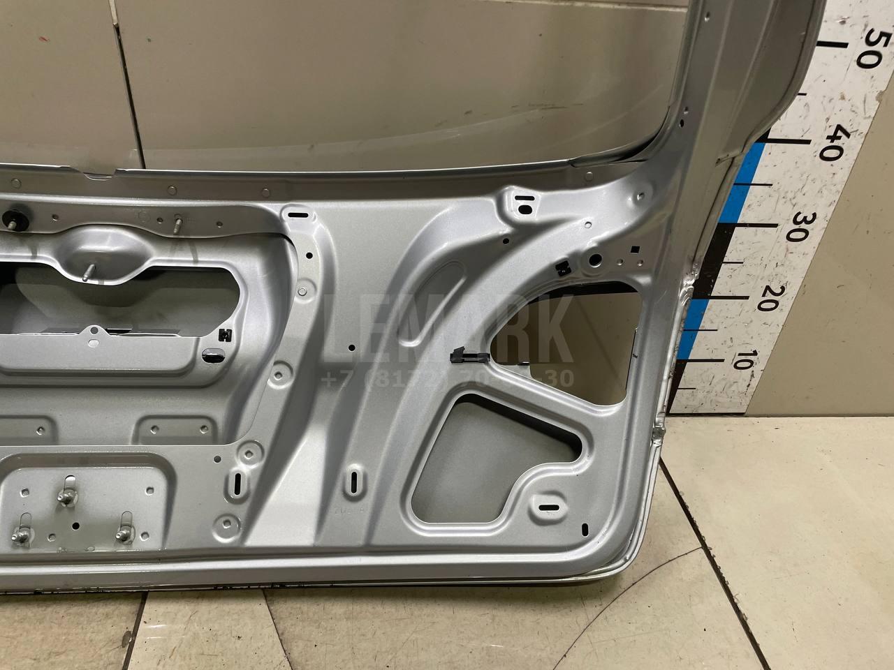 Дверь багажника для  Cadillac Escalade II 2000-2006