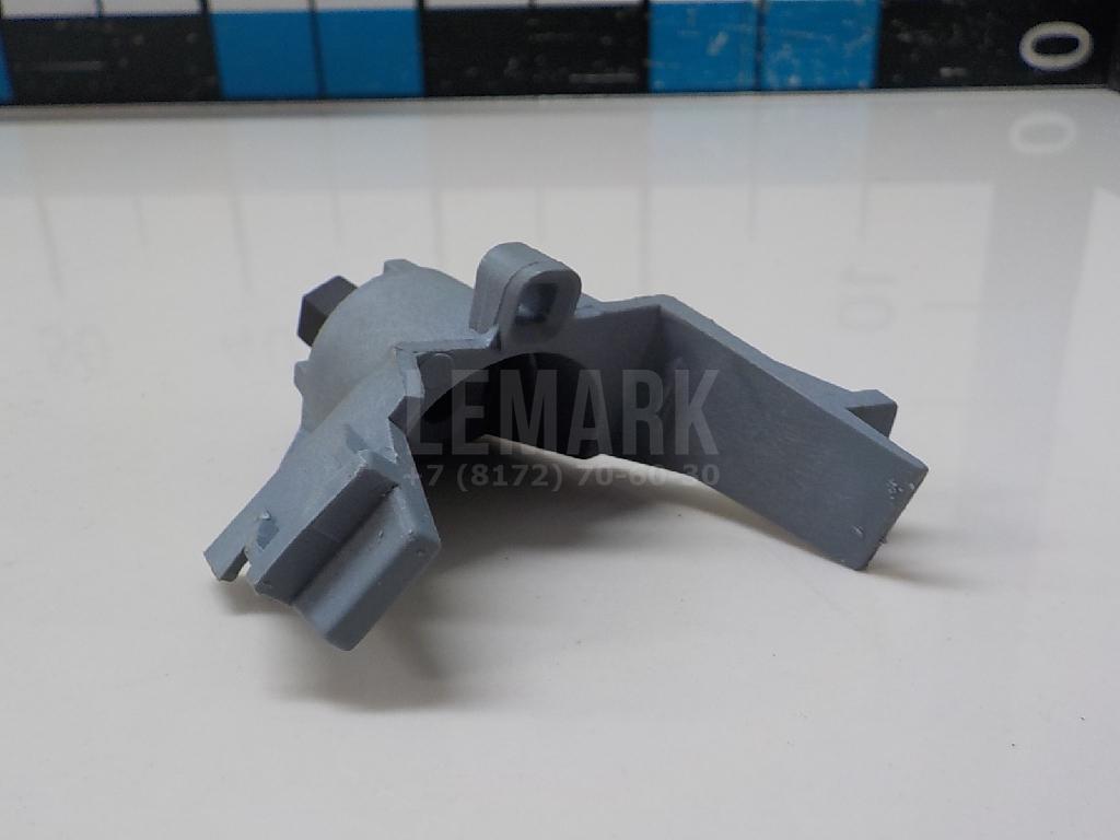 Кронштейн фонаря для  Ford Fiesta 2001-2008