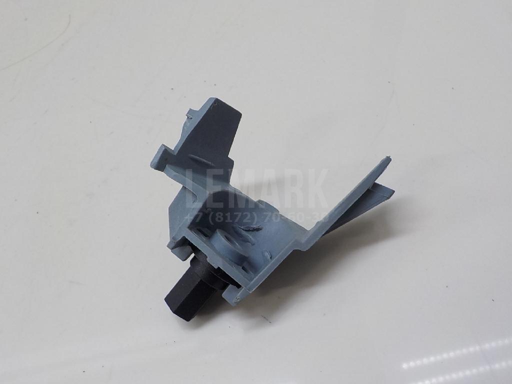 Кронштейн фонаря для  Ford Fiesta 2001-2008