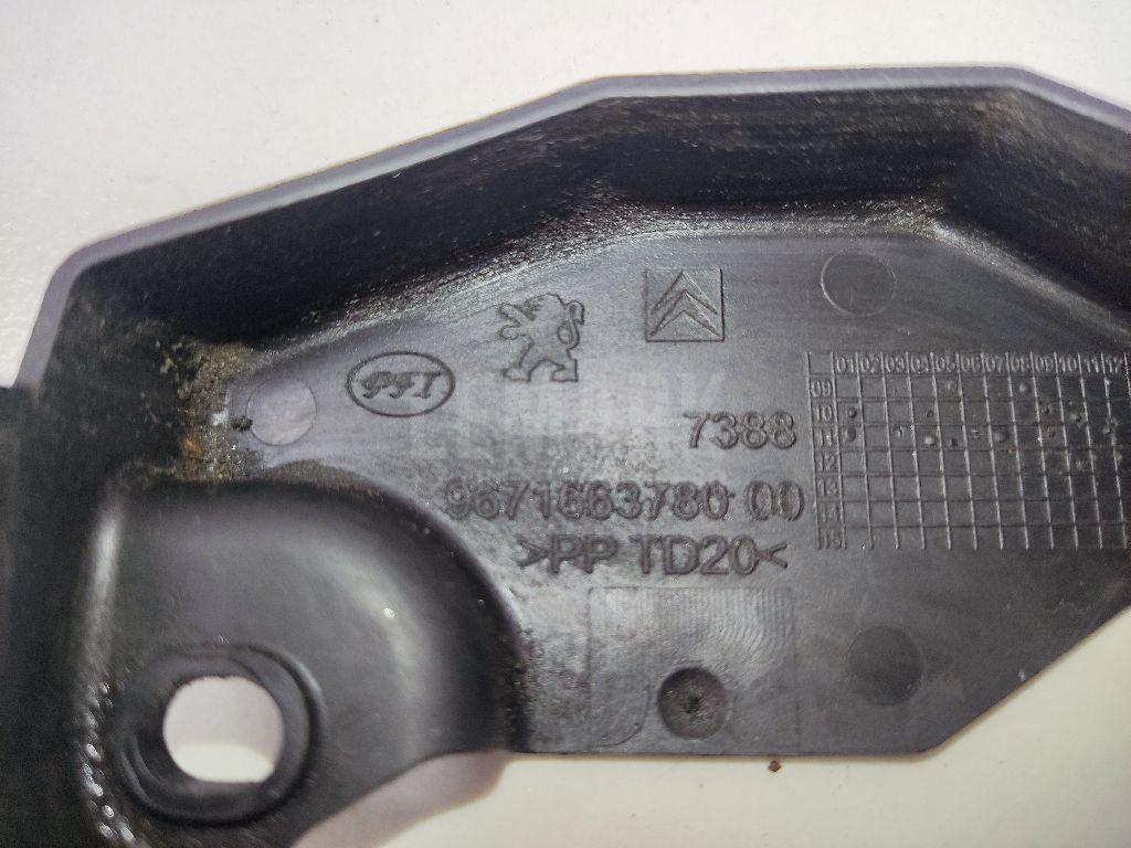 Кронштейн замка капота для  Ford Escape EUR 2007-2009