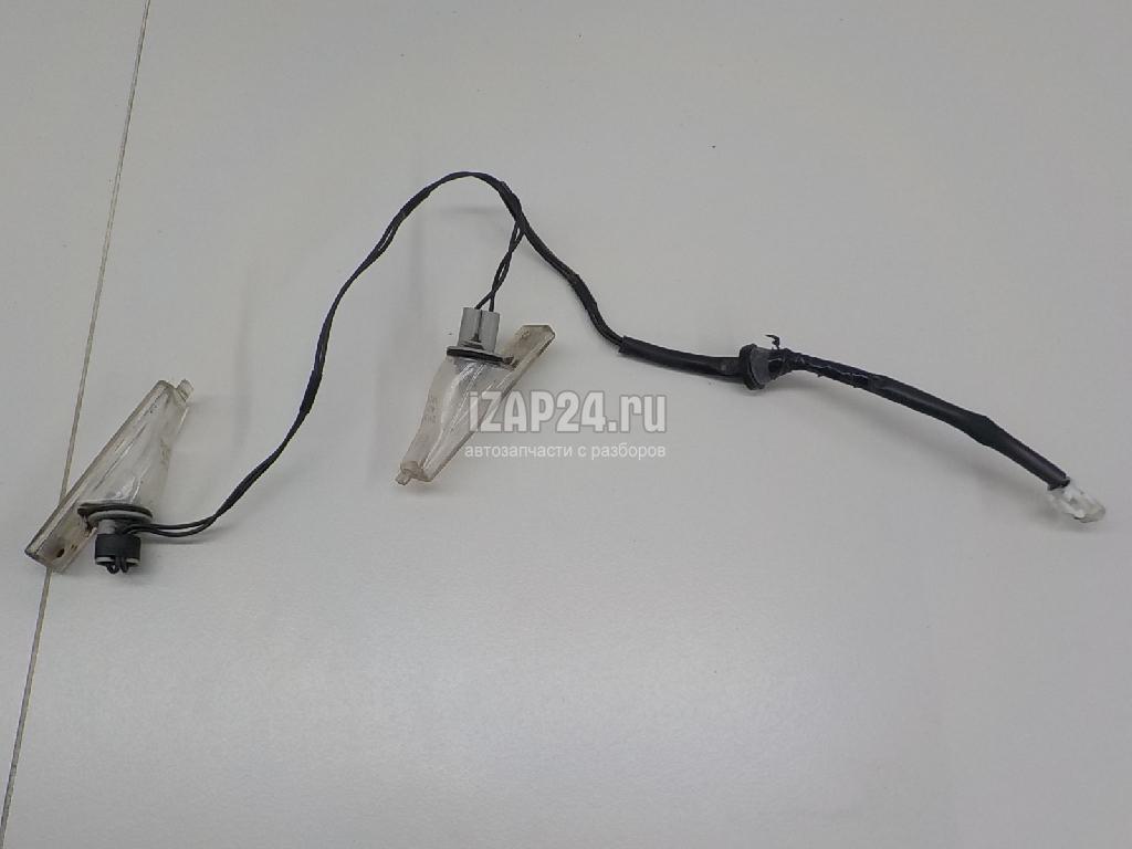 8127042060 Фонарь подсветки номера Toyota RAV 4 (2006 - 2013) купить бу по  цене 2128 руб. Z31190505 - iZAP24