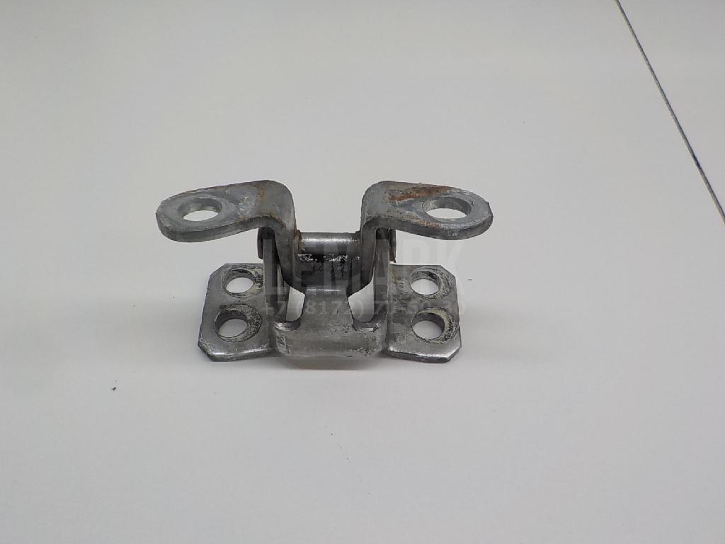 Петля двери багажника 6880160050 Toyota