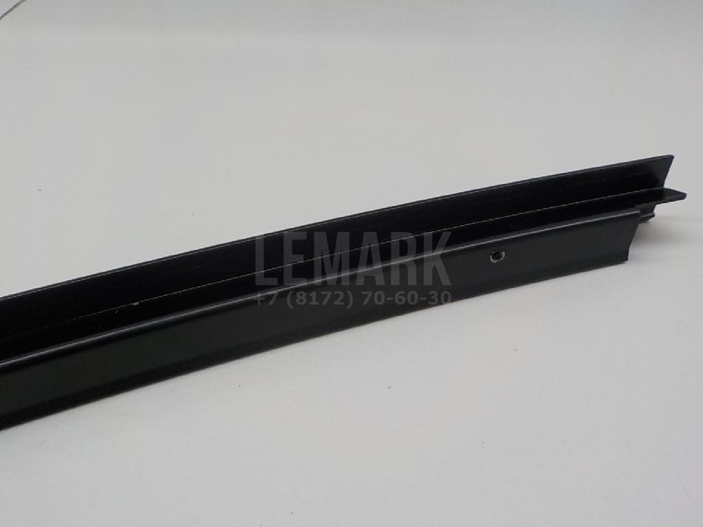 Направляющая стекла двери для  BMW 5-serie E60/E61 2003-2009