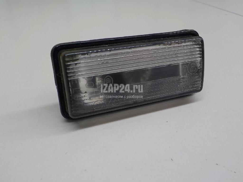 8127060331 Фонарь подсветки номера Toyota Land Cruiser (100) (1998 - 2007)  купить бу по цене 3160 руб. Z32142108 - iZAP24