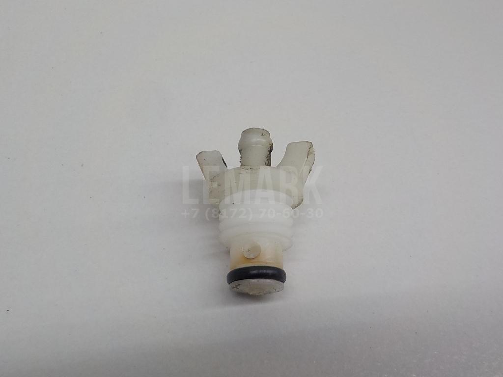 Крышка 2338864470 Toyota