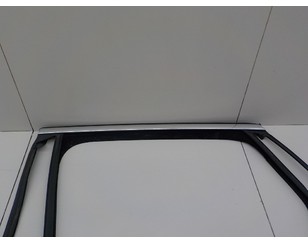 Уплотнитель стекла двери для Opel Astra J 2010-2017 с разбора состояние хорошее