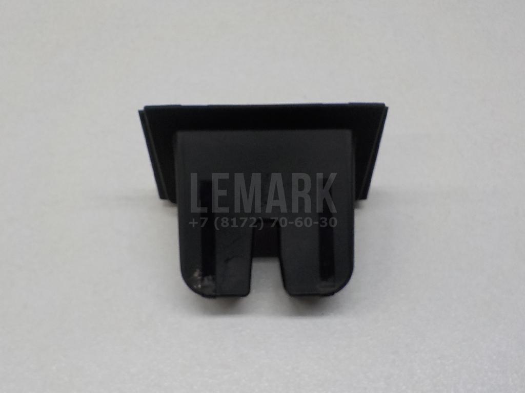 Кожух замка багажника 3T5827520A VAG