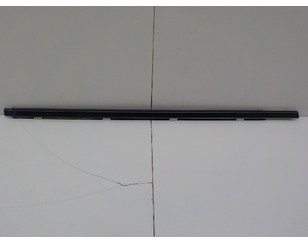Накладка стекла заднего правого для Nissan Qashqai (J10) 2006-2014 с разбора состояние хорошее