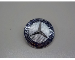 Эмблема для Mercedes Benz W204 2007-2015 с разборки состояние отличное