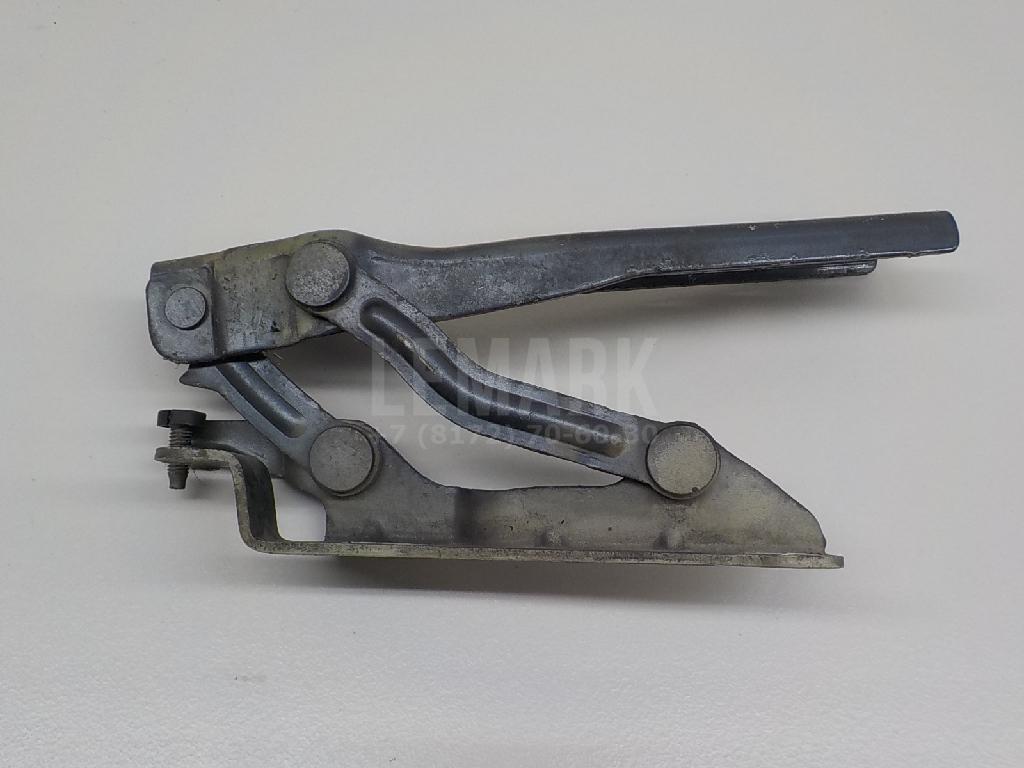 Петля капота правая 1Z0823302C VAG
