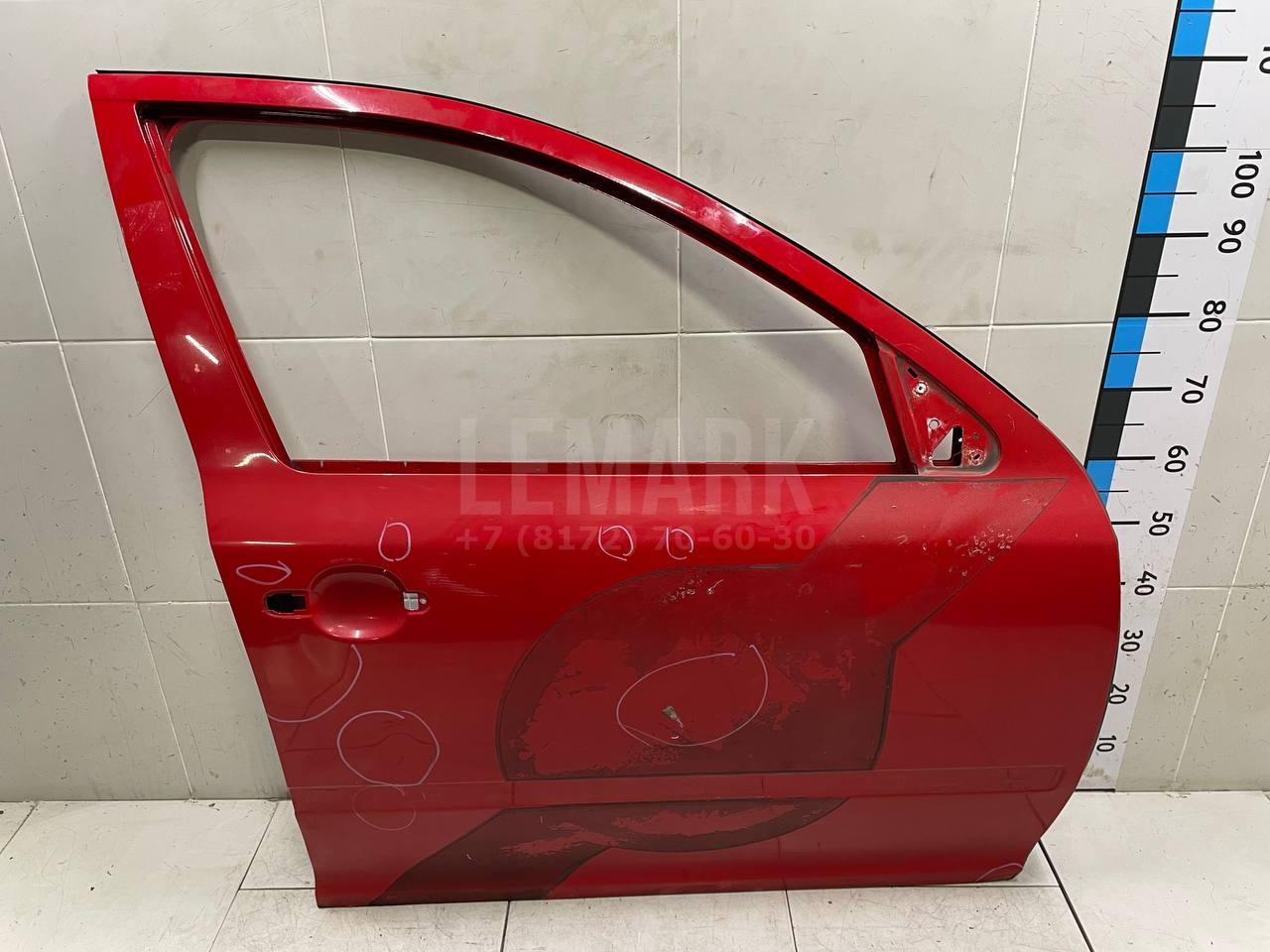 Дверь передняя правая 1Z0831056 VAG