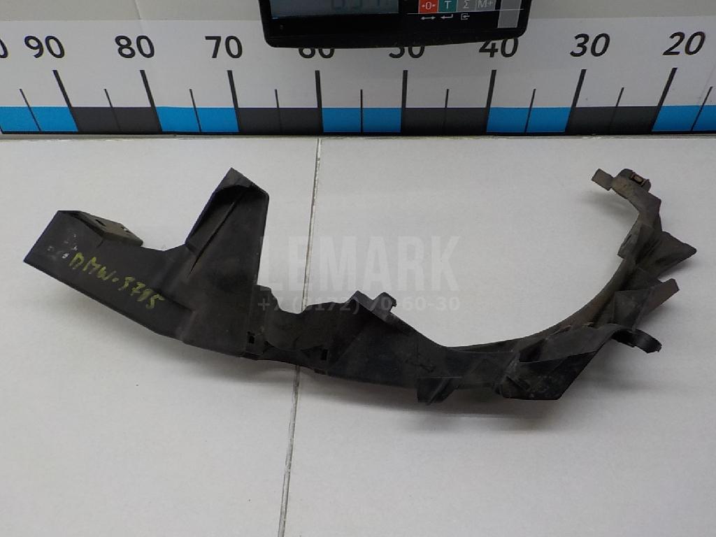 Кронштейн фар правый для  Acura MDX 2001-2006