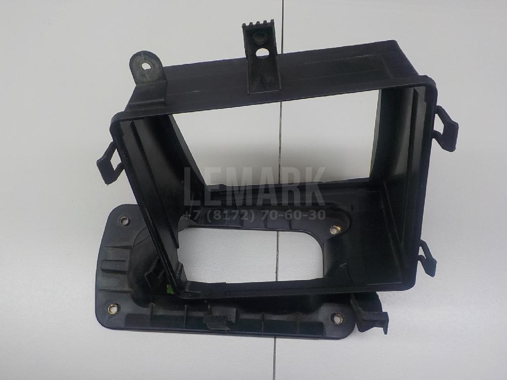 Корпус салонного фильтра для  BMW X3 E83 2004-2010