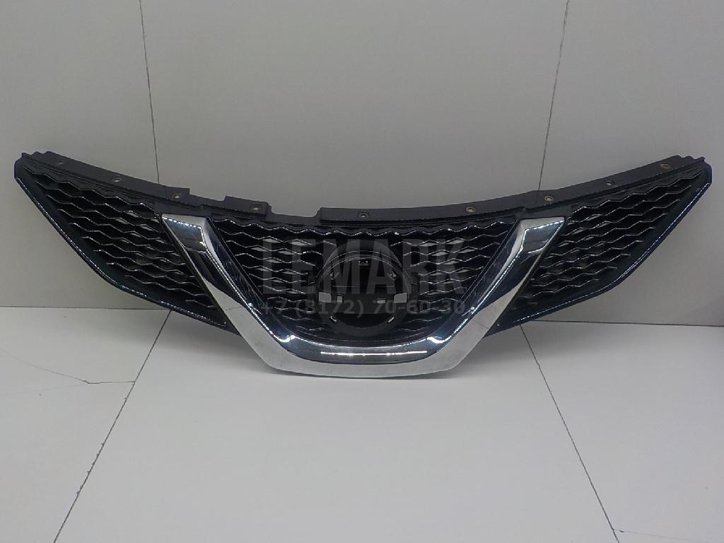 Решетка радиатора 623104EA0A Nissan