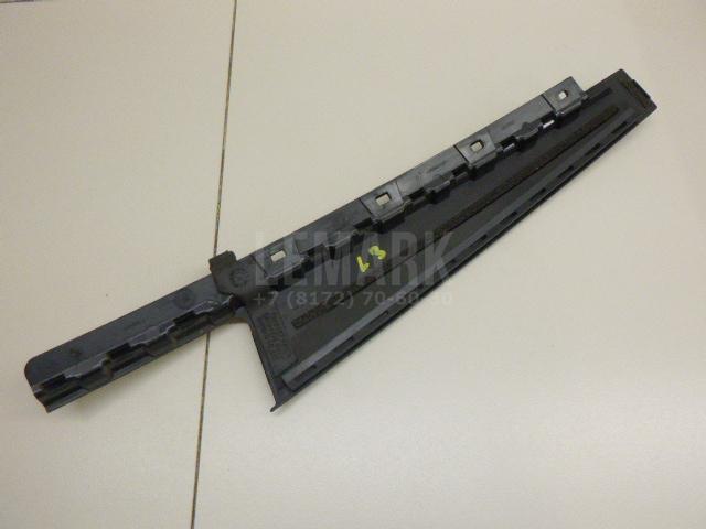 Накладка двери задней левой для  BMW 1-serie E82/E88 2007-2013