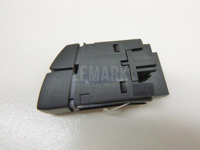 Кнопка аварийной сигнализации для  BMW 2-serie F45/F46 Tourer 2015-2022