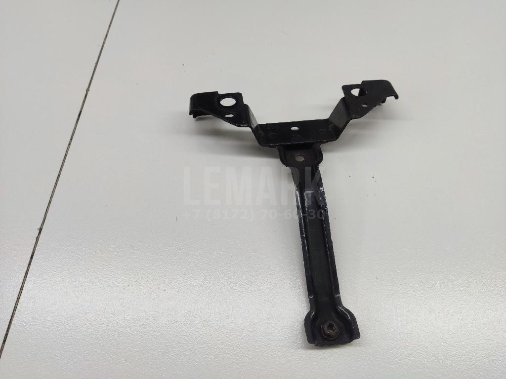 Кронштейн замка капота для  Ford Focus II 2005-2008