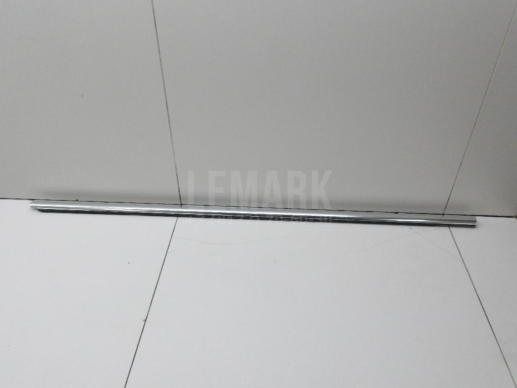 Накладка стекла заднего левого 3AE8394757Z7 VAG