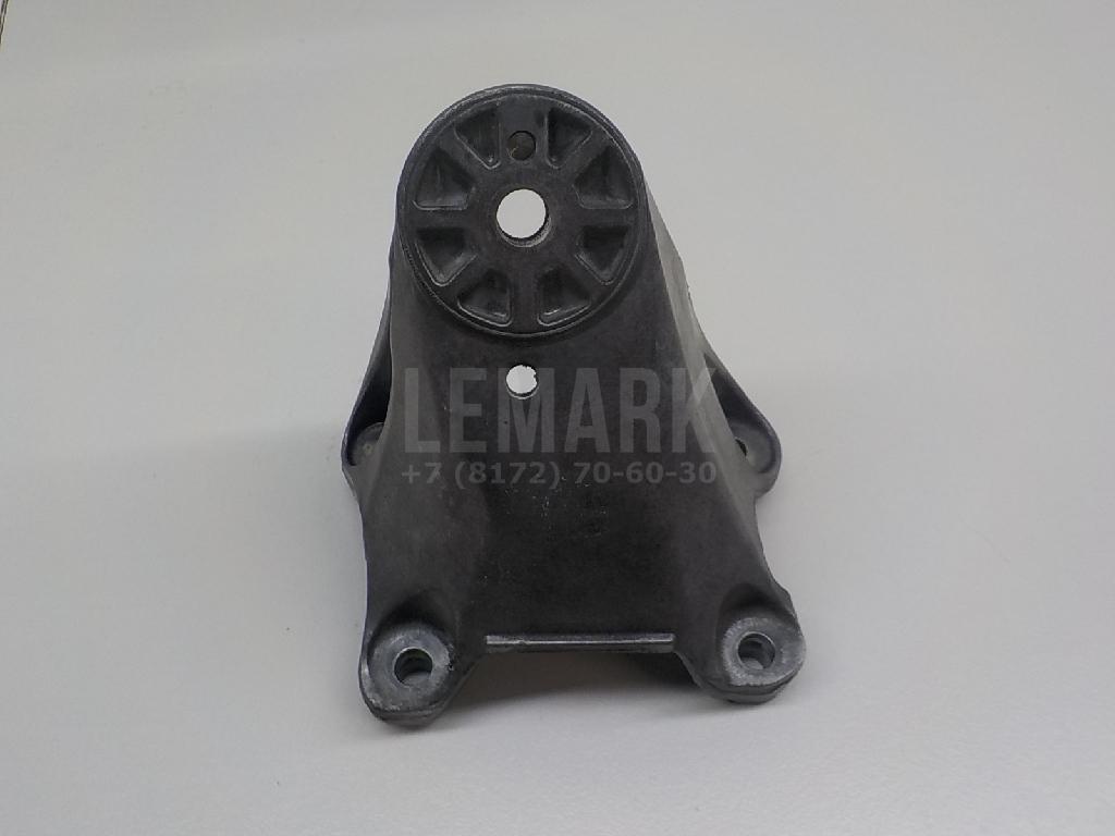 Кронштейн двигателя левый 7L8199307K VAG