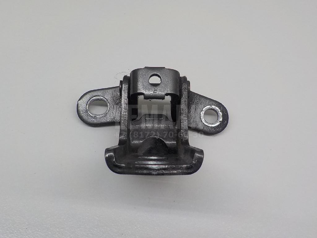 Петля двери задней левой нижняя 793502B020 Hyundai-Kia
