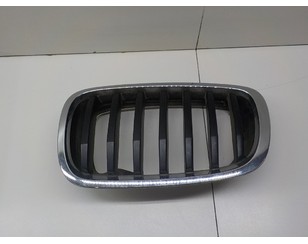 Решетка радиатора левая для BMW X6 E71 2008-2014 б/у состояние хорошее