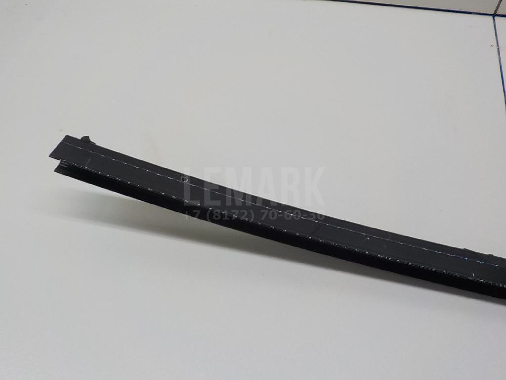 Направляющая стекла двери для  BMW X3 E83 2004-2010