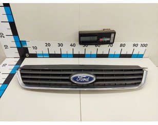 Решетка радиатора для Ford Kuga 2008-2012 б/у состояние хорошее
