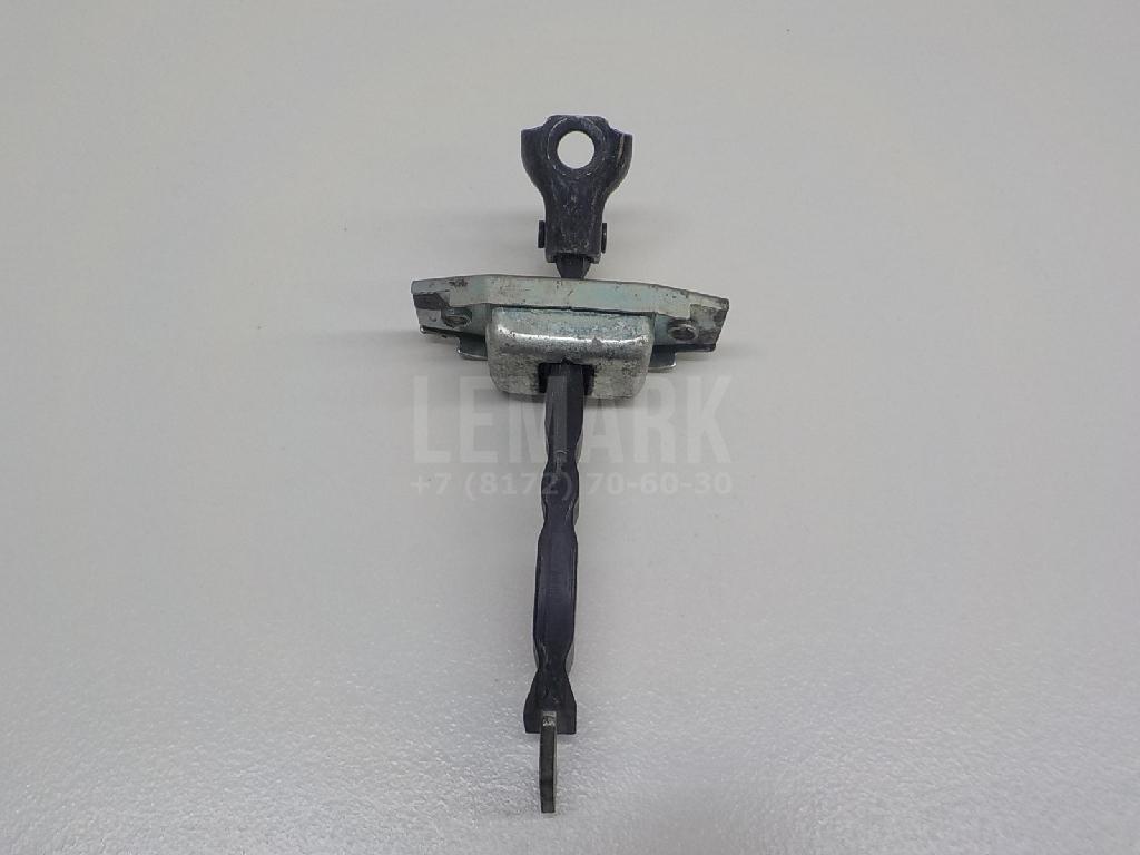 Ограничитель двери 6861042050 Toyota