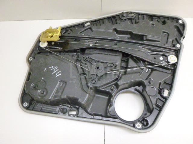 Стеклоподъемник электр. задний правый для  BMW X3 E83 2004-2010