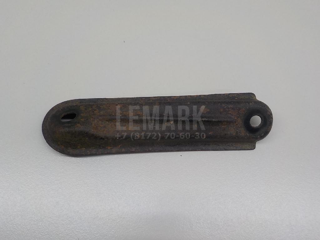 Кронштейн задней балки 5229542010 Toyota