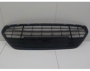 Решетка в бампер центральная для Ford Mondeo IV 2007-2015 б/у состояние хорошее