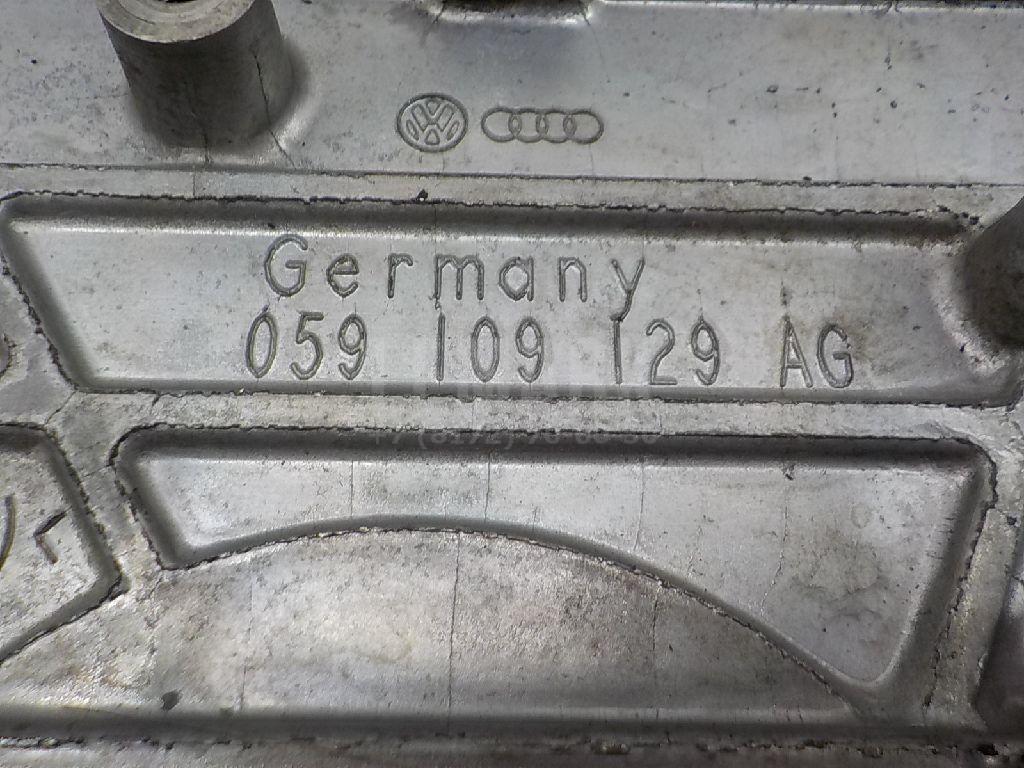 Крышка коленвала задняя для  Audi Q6 2022