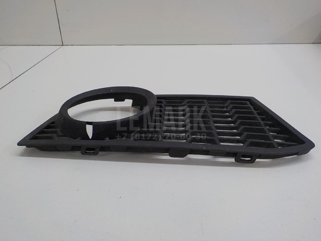 Решетка на противотуманную фару для  Audi A4 [B8] 2007-2015