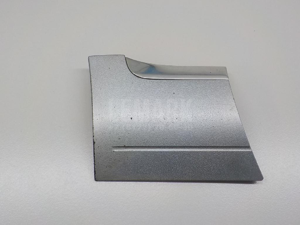 Накладка на крыло 7L9854959BGRU VAG