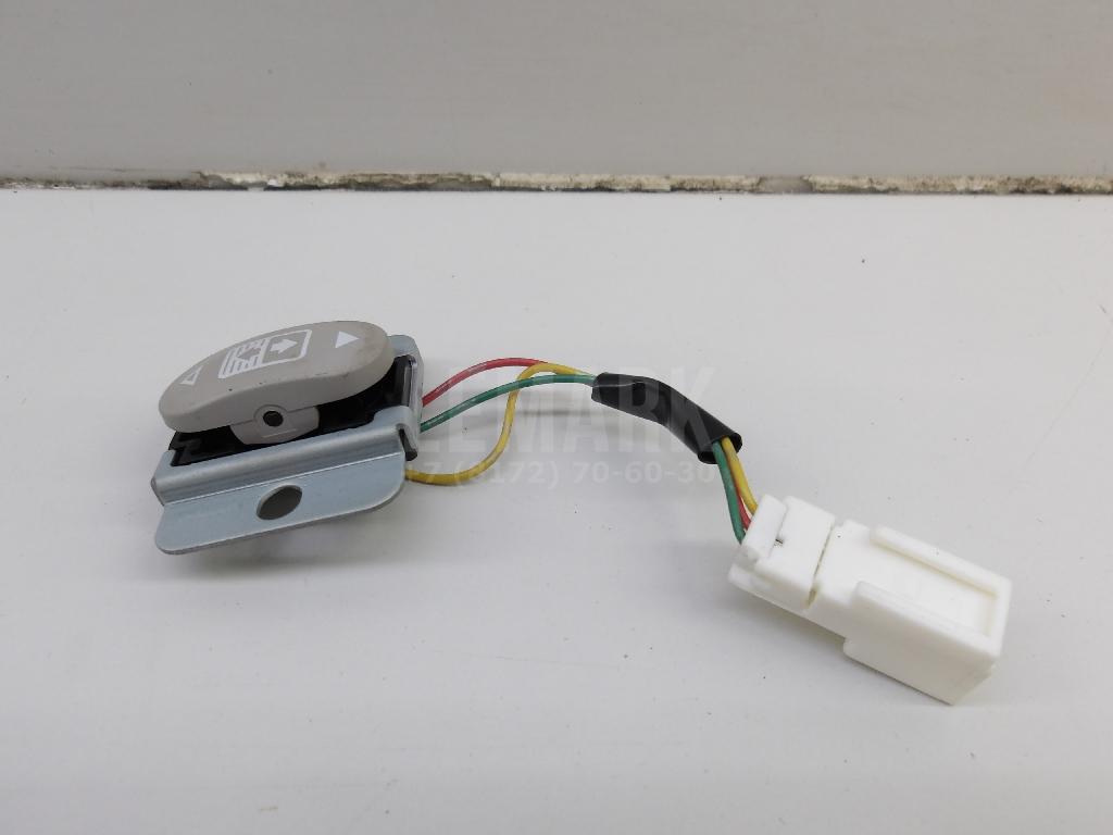 Кнопка люка 254504EA0B Nissan
