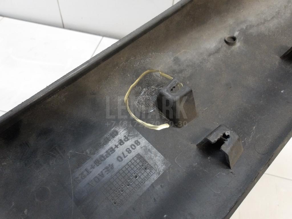 Накладка двери передней правой 808704EA0A Nissan
