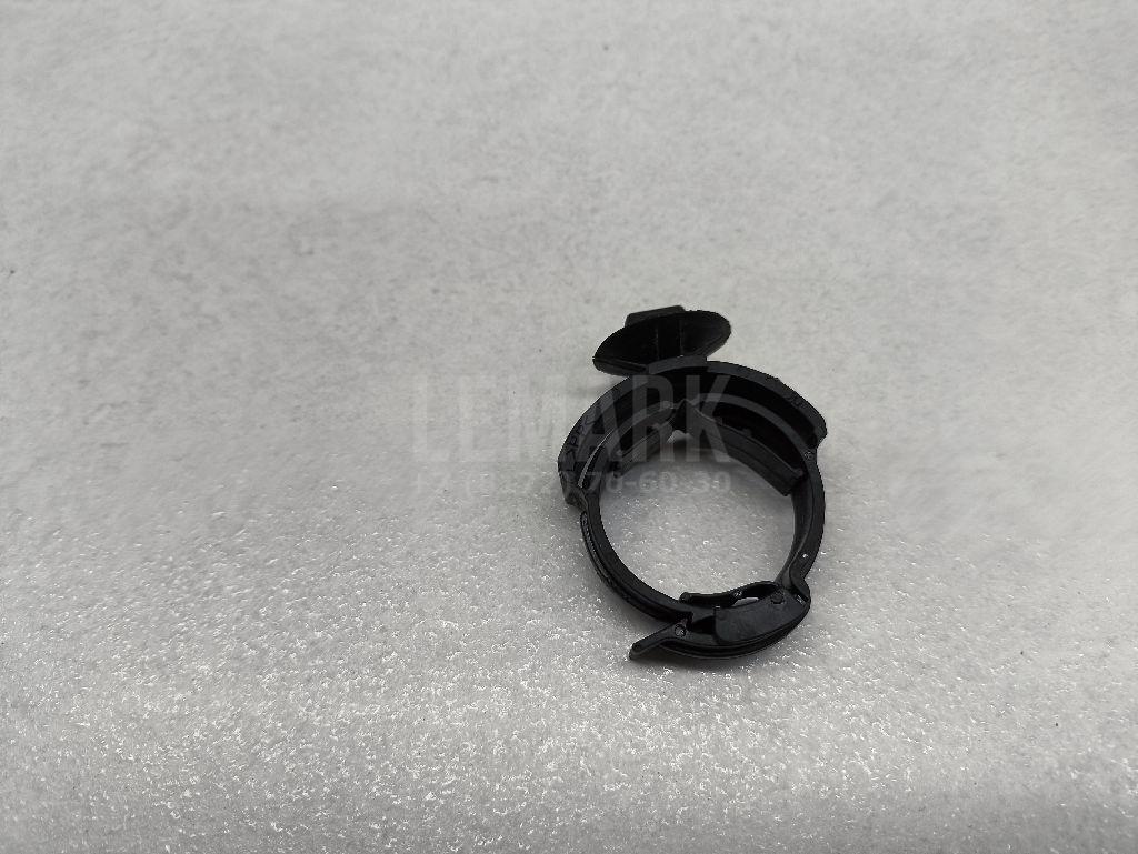 Крепеж 3137600QAC Nissan