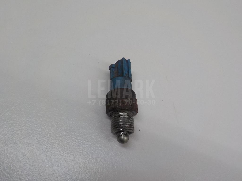 Датчик включения заднего хода 320056J00A Nissan