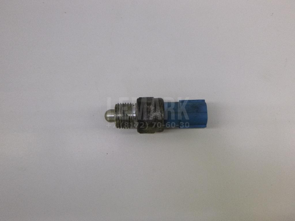 Датчик включения заднего хода 320056J00A Nissan