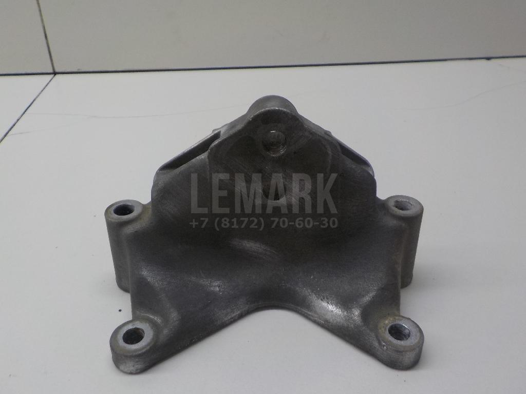 Кронштейн КПП 7L6399649D VAG