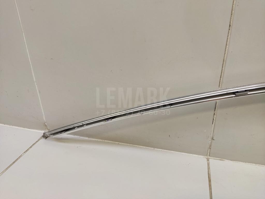 Накладка стекла заднего правого для  Audi Q3 (8U) 2012-2018
