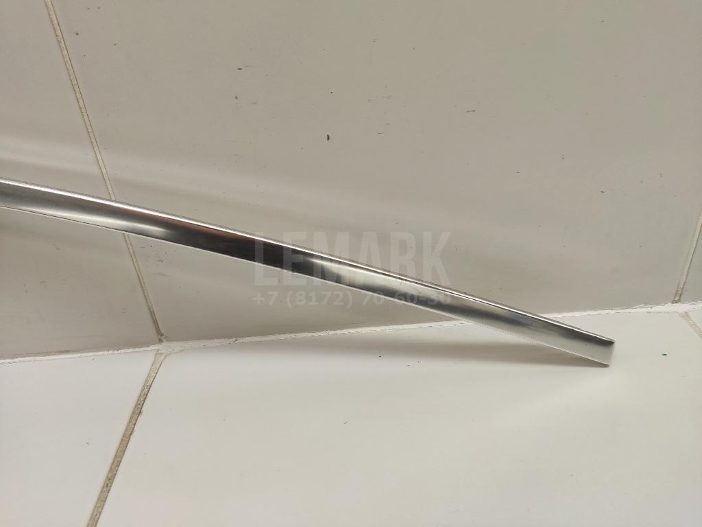 Накладка стекла заднего правого для  Audi Q3 (8U) 2012-2018