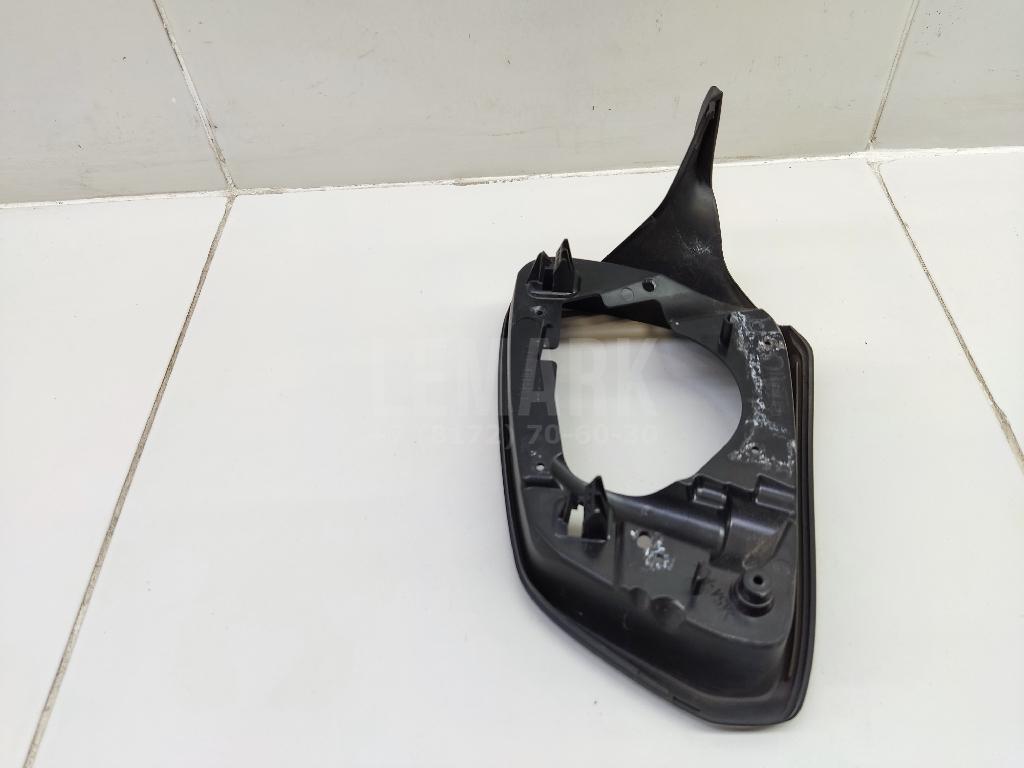 Рамка зеркала правого для  BMW X1 E84 2009-2015