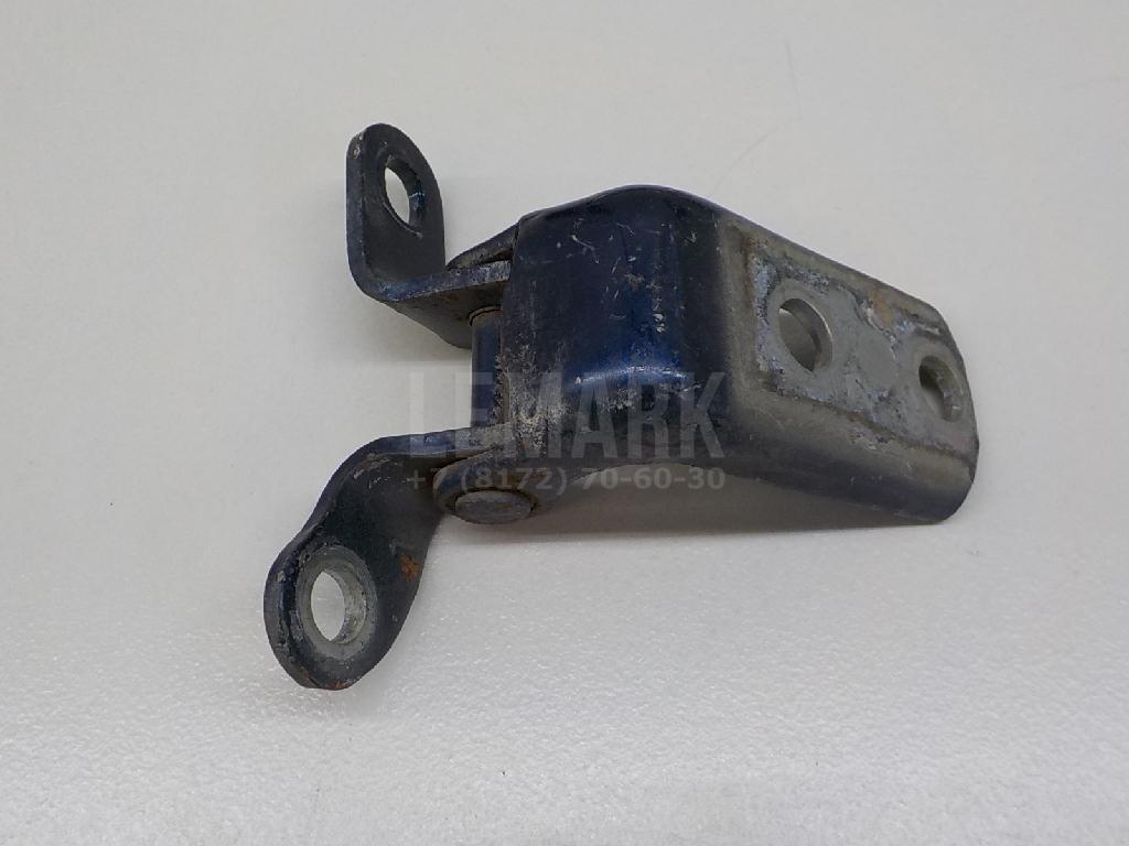 Петля двери задней левой нижняя 6878002060 Toyota