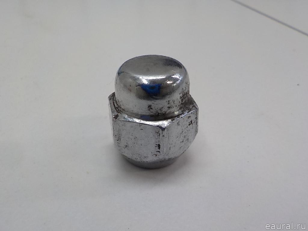 Гайка колеса