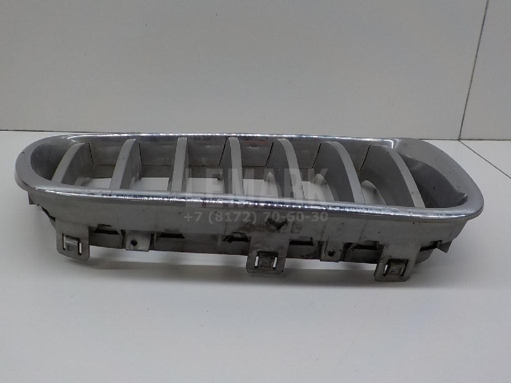 Решетка радиатора правая для  Audi A4 [B6] 2000-2004