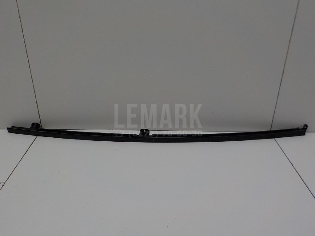 Направляющая стекла двери 6740742030 Toyota