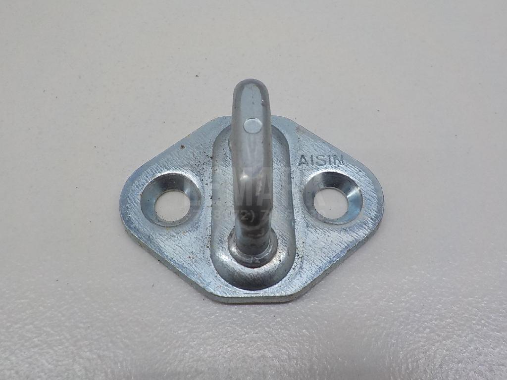 Ответная часть замка двери 6941020110 Toyota