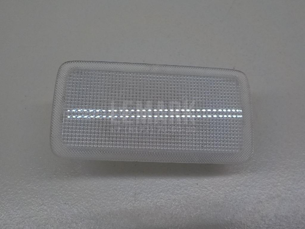 Плафон салонный 8134030110 Toyota